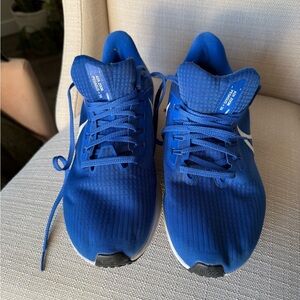 Nike Air Zoom Pegasus 39 Athletic Running Shoes, Royal Blue, Size 9